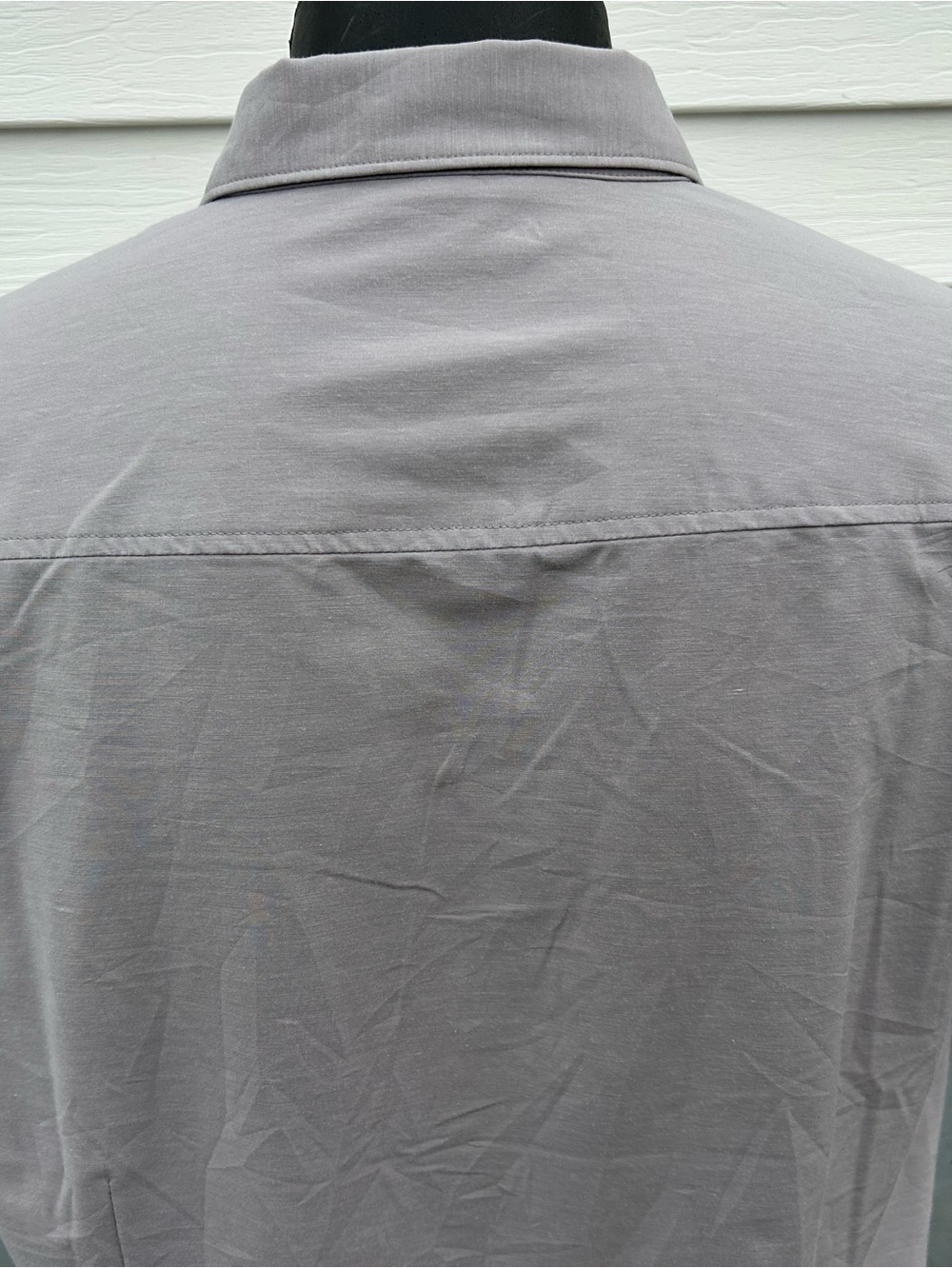 VUORI men’s button down - Picture 4 of 9
